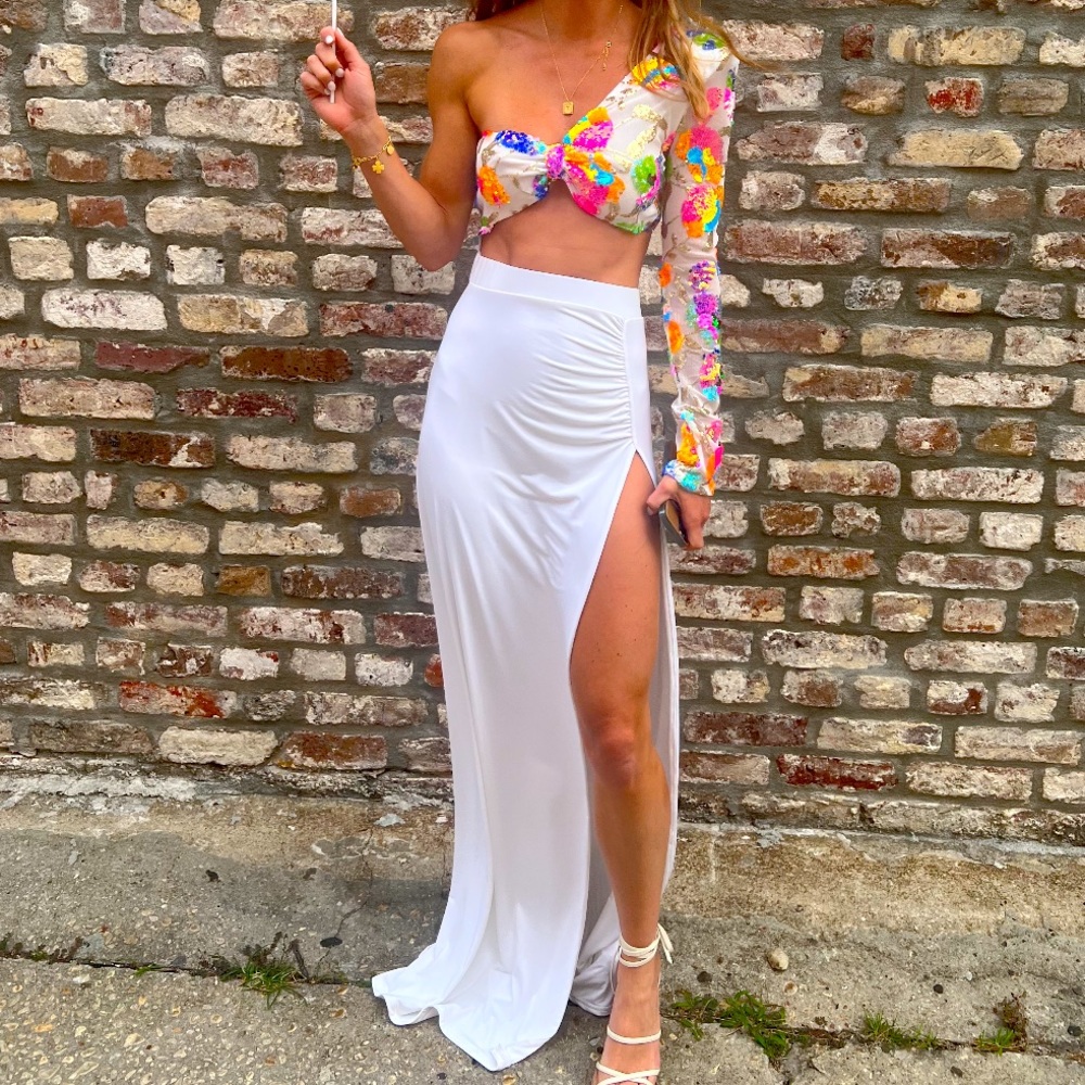 One shoulder maxi